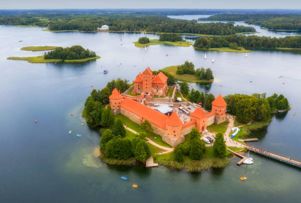 Trakų istorinis nacionalinis parkas. Lietuvos istorijos ir gamtos jungtis
