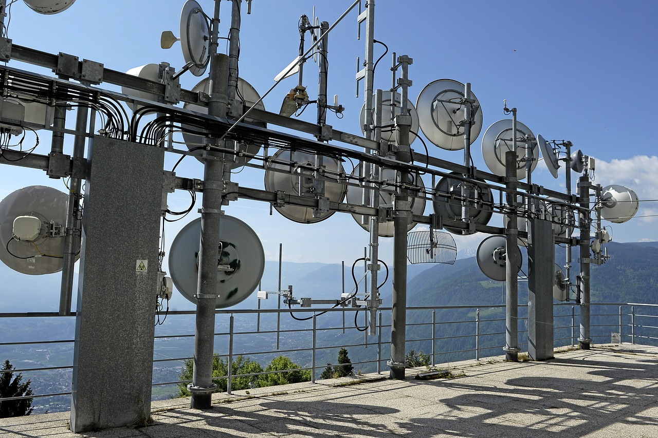 Kaip efektyviai valdyti informacijos srautus organizacijoje: praktinis vadovas naujienų ir pranešimų sistemų kūrimui